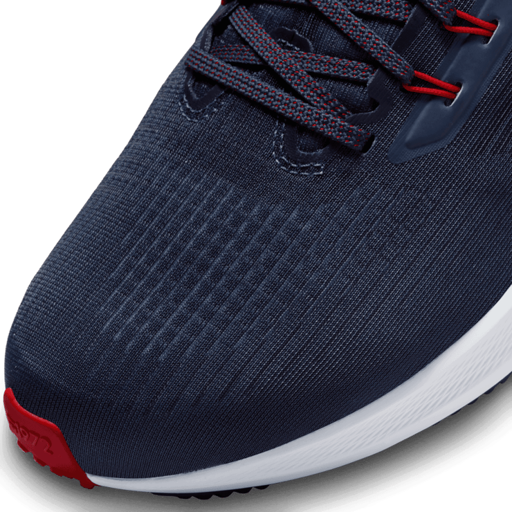 Nike Air Zoom Pegasus 39 (NFL New England Patriots) Road Running Shoes Angle 4
