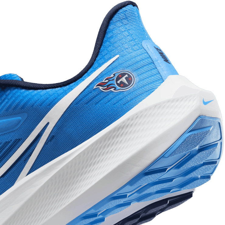 Nike Air Zoom Pegasus 39 (NFL Tennessee Titans) Road Running Shoes Angle 5