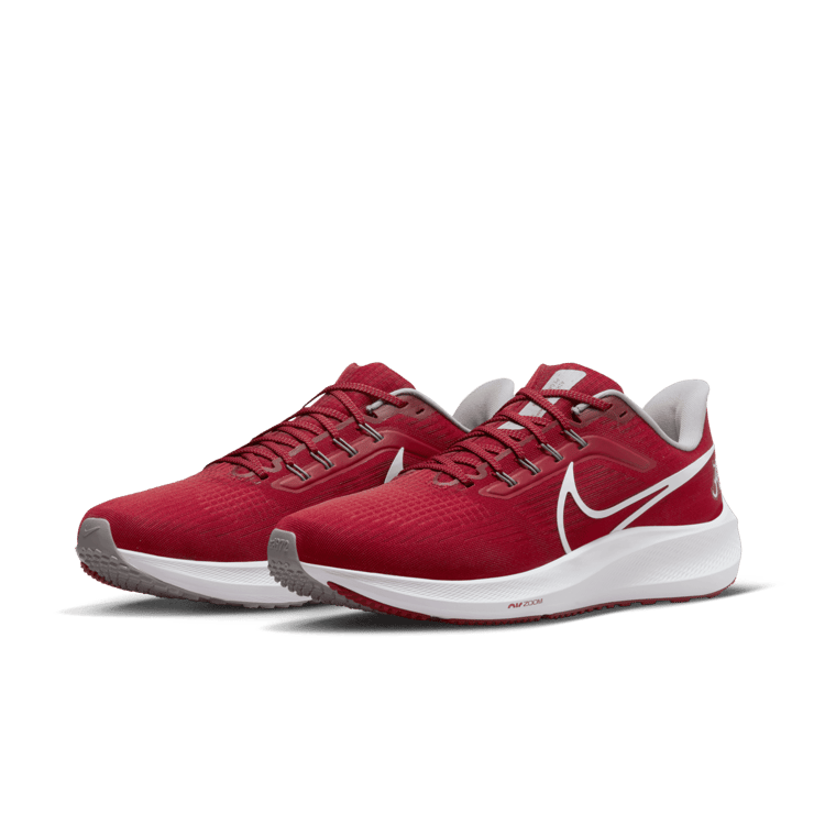 Nike Air Zoom Pegasus 39 (Alabama) Road Running Shoes Angle 2