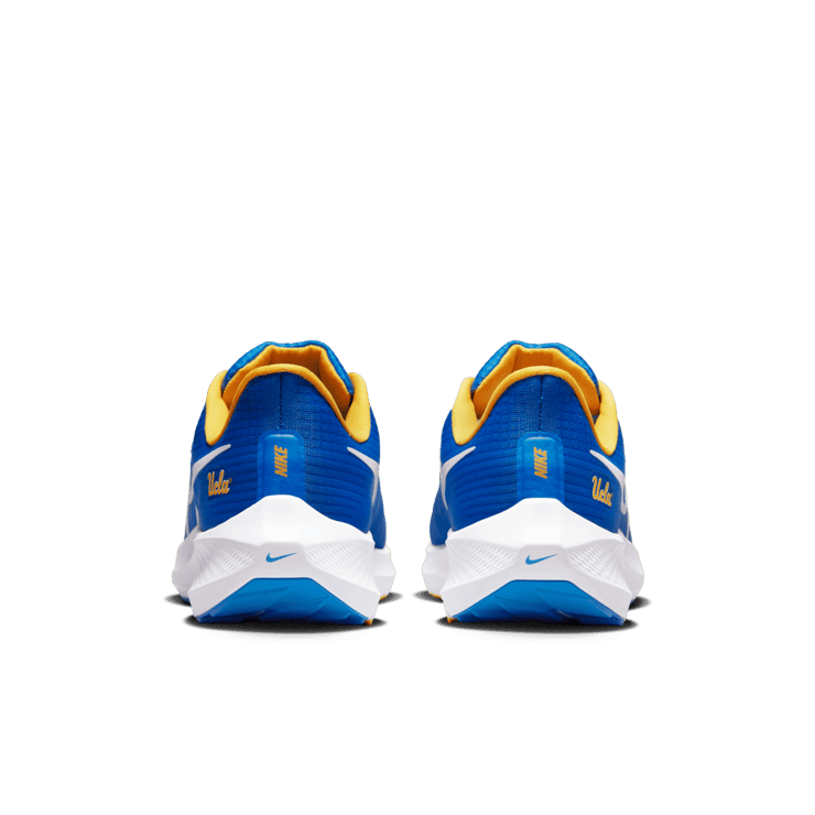 Nike Air Zoom Pegasus 39 (UCLA) Road Running Shoes Angle 3