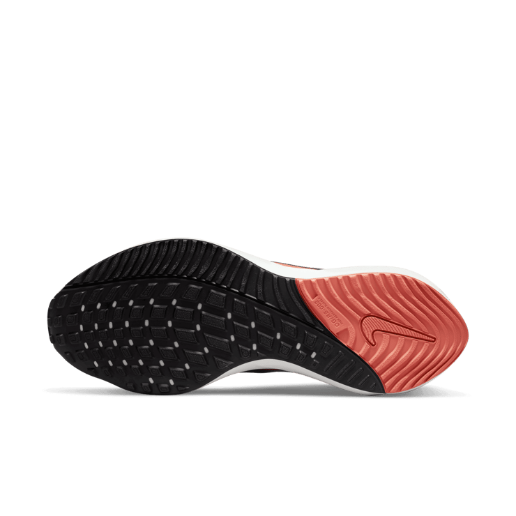 Nike Air Zoom Vomero 16 (Orange) Angle 0