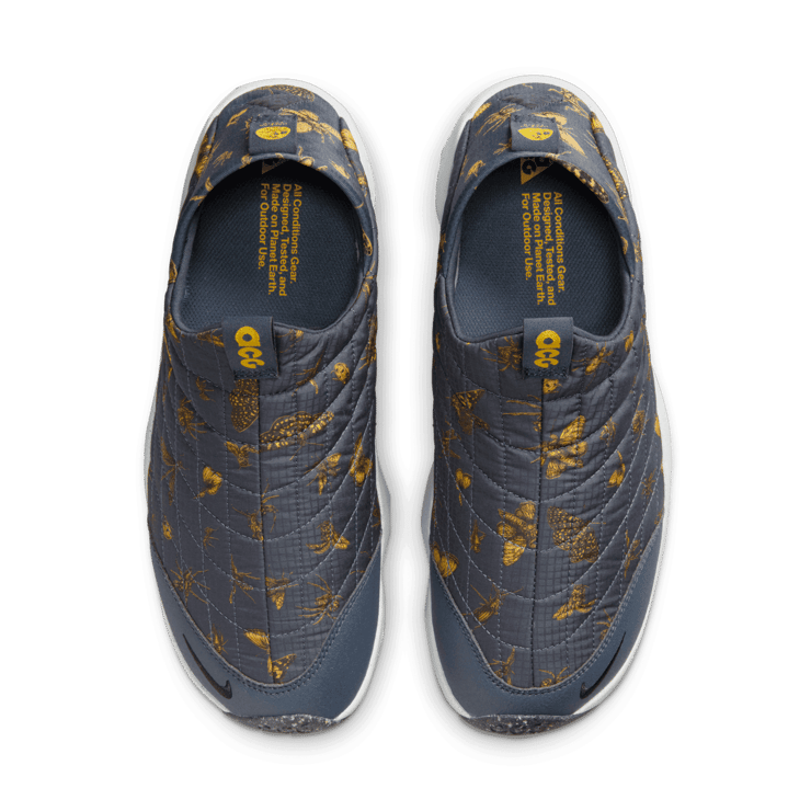 Nike ACG Moc 3.5 Shoes Angle 1
