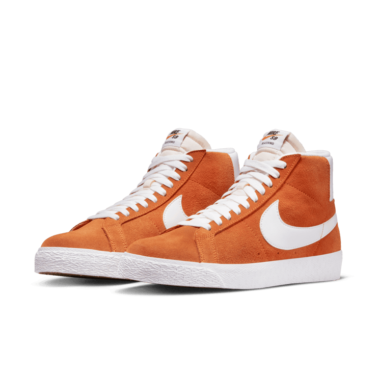 Nike SB Zoom Blazer Mid Skate Shoes Angle 2