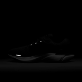 Nike Air Zoom Vomero 16 (Green) Angle 8