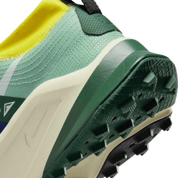 Nike ZoomX Zegama Trail Running Shoes Angle 5