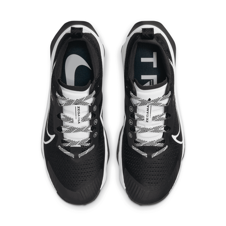 Nike ZoomX Zegama Trail Running Shoes Angle 2