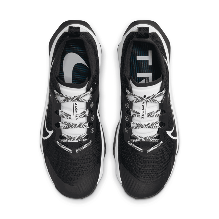 Nike ZoomX Zegama Trail Running Shoes Angle 2