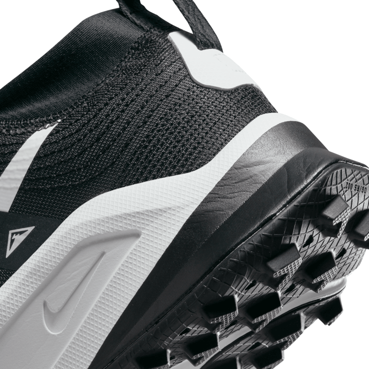 Nike ZoomX Zegama Trail Running Shoes Angle 6