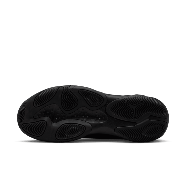 Jordan Max Aura 4 Shoes in Black Angle 0