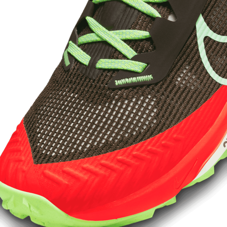 Nike Air Zoom Terra Kiger 8 Trail Running Shoes Angle 4