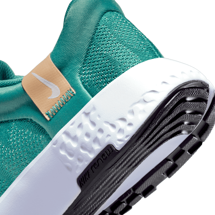 Nike Renew Serenity Run 2 Road Running Shoes Angle 5