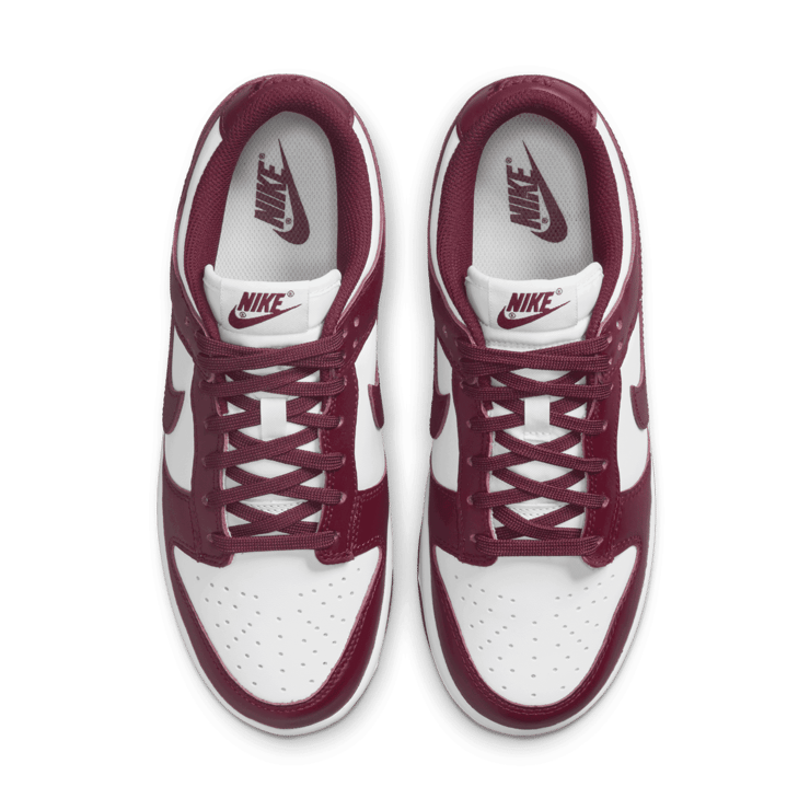 Nike Dunk Low Bordeaux Angle 1