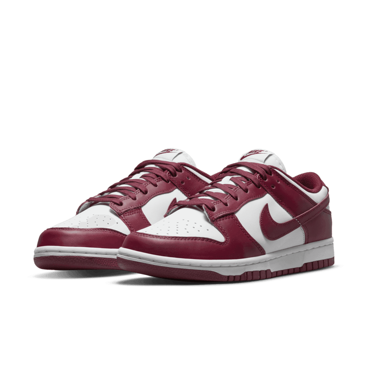 Nike Dunk Low Bordeaux Angle 2