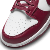 Nike Dunk Low Bordeaux Angle 4