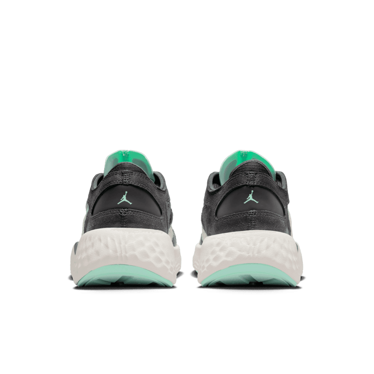 Jordan Delta 3 Low Shoes in Grey Angle 3
