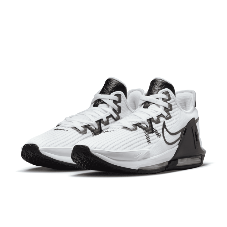 Nike LeBron Witness 6 (Team) Basketball Shoes Angle 3