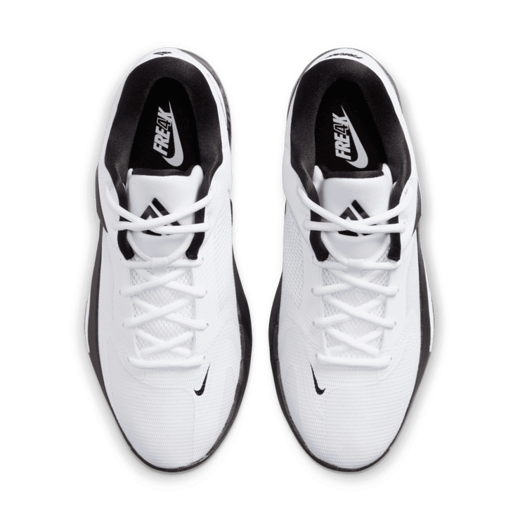 Nike Zoom Freak 4 TB White Black Angle 1