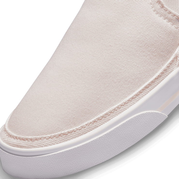 Nike Court Legacy Slip-On Angle 4