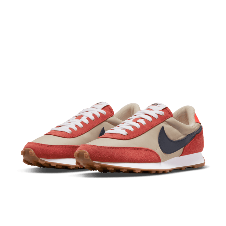 Nike Daybreak Shoes Angle 2