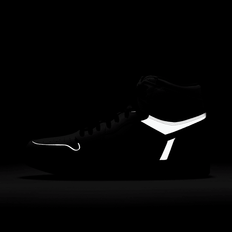 Jordan 1 High OG Prototype Angle 8
