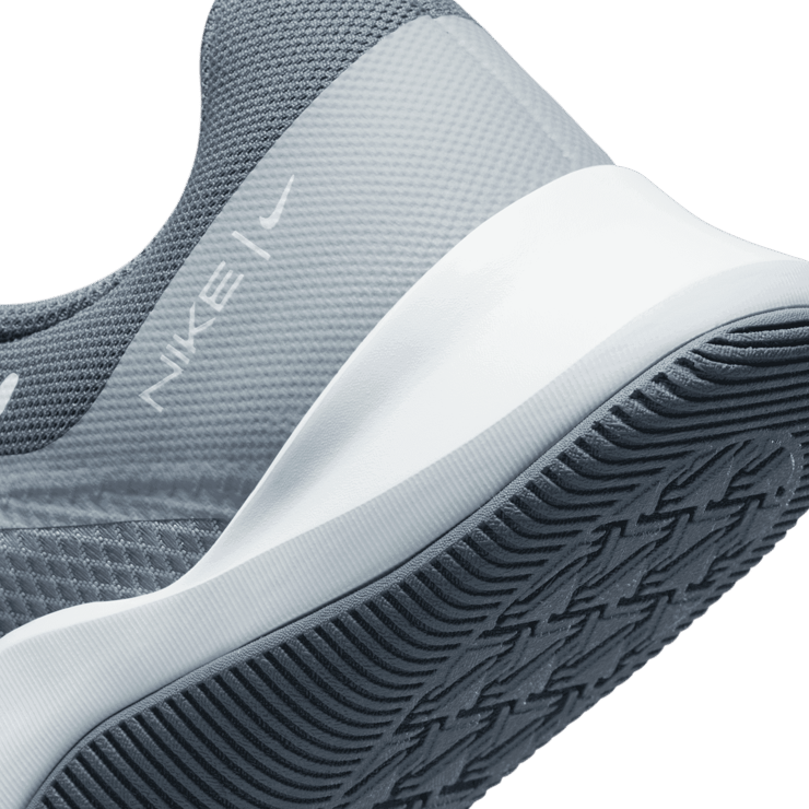 Nike MC Trainer 2 Menâs Grey Angle 5