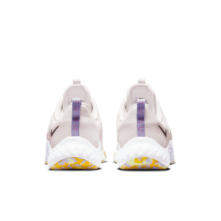 Nike Renew In-Season TR 12 Premium Grey Angle 3
