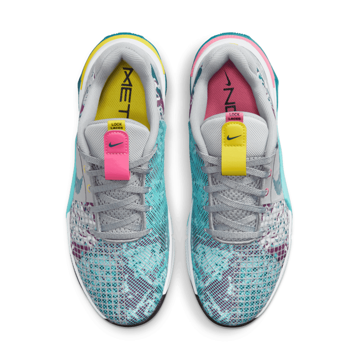 Nike Metcon 8 Grey Angle 1