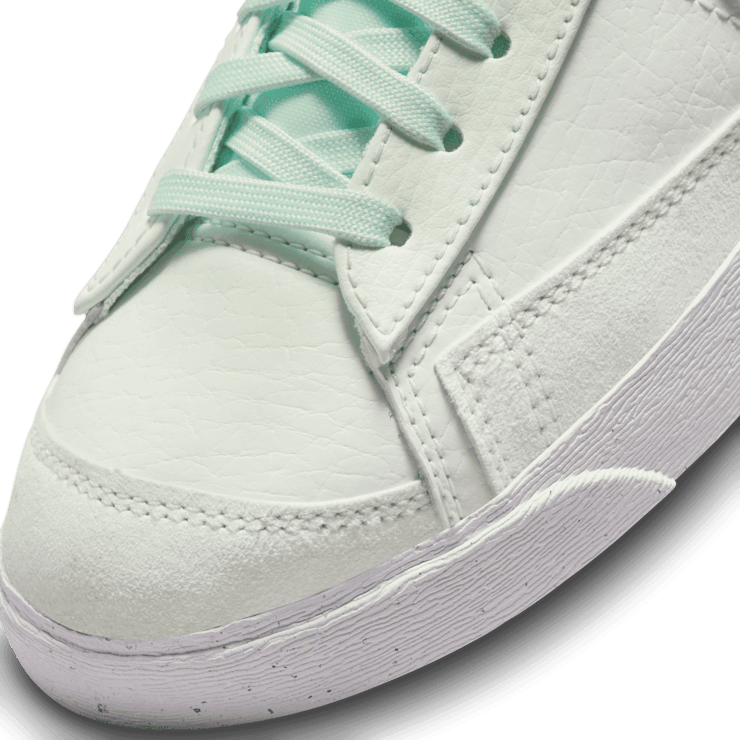 Nike Blazer Mid '77 Next Nature Shoes Angle 4