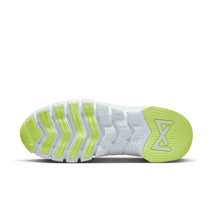 Nike Free Metcon 4 Pink Angle 0