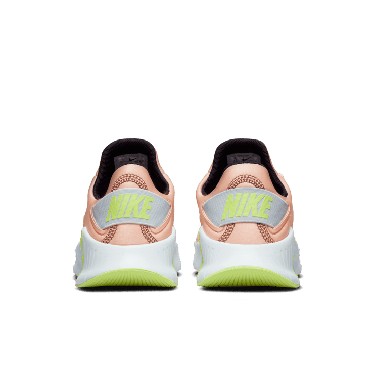 Nike Free Metcon 4 Pink Angle 3