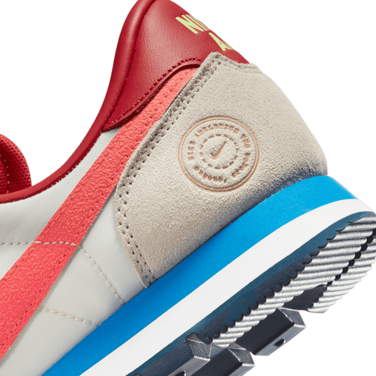 Nike Air Pegasus 83 Premium Shoes Angle 5