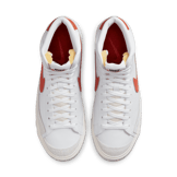 Nike Blazer Mid '77 Shoes Angle 1