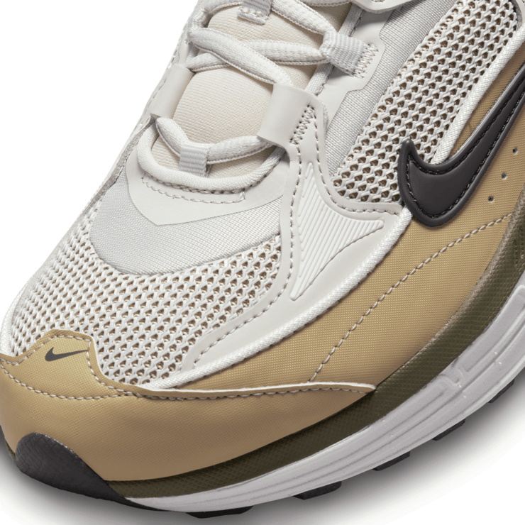 Nike Air Max Bliss Shoes Angle 0