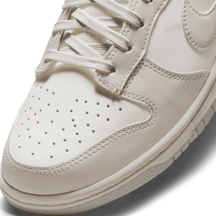 Nike Dunk Low Sail Light Bone (W) Angle 4