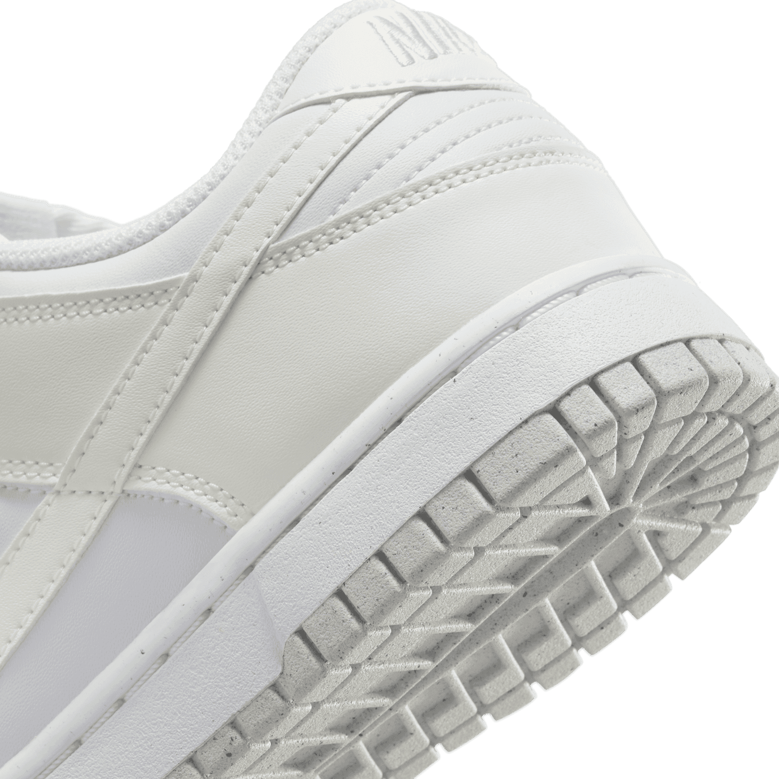 nike dunk low move to zero sail