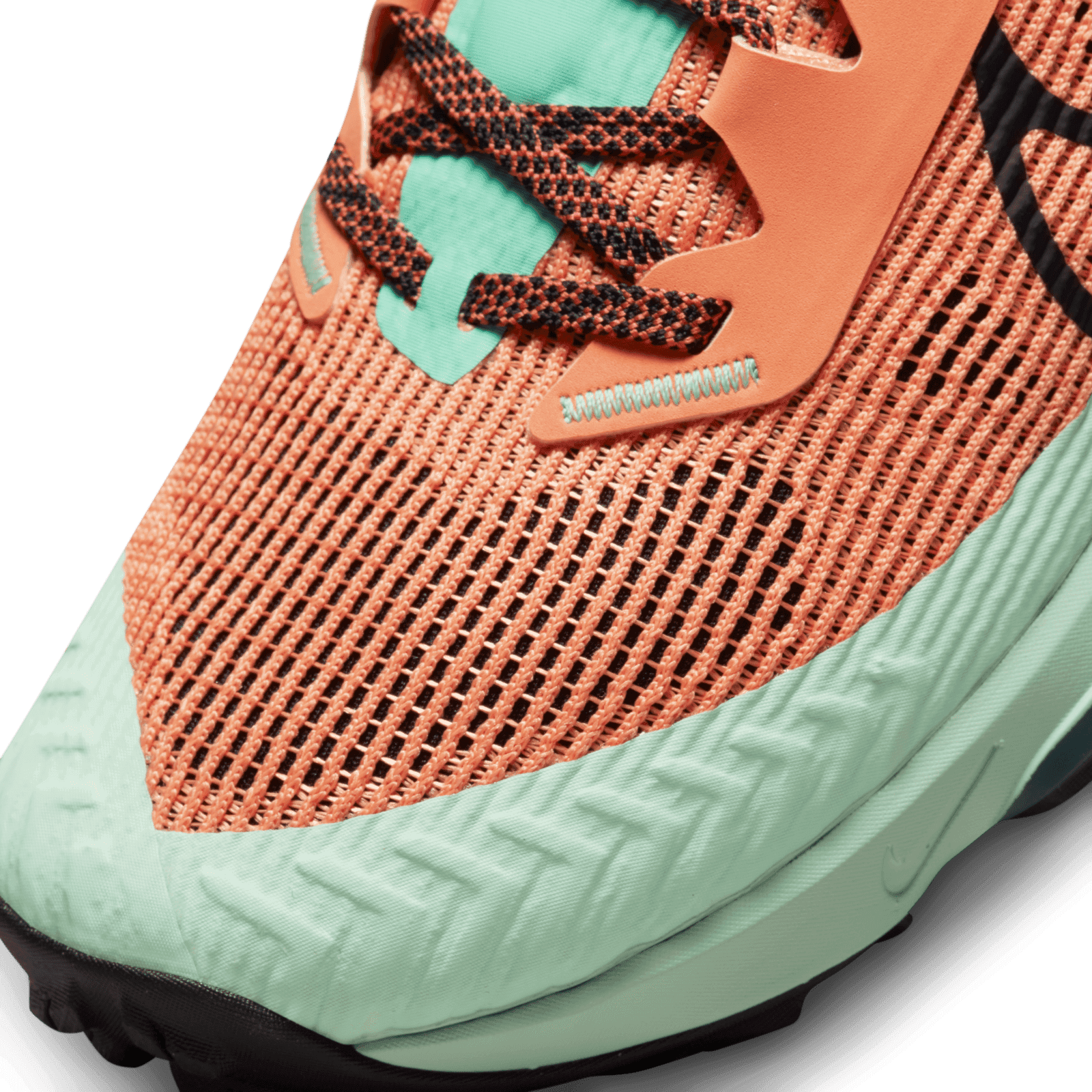 Nike Air Zoom Terra Kiger 8 Trail Running Shoes Angle 4