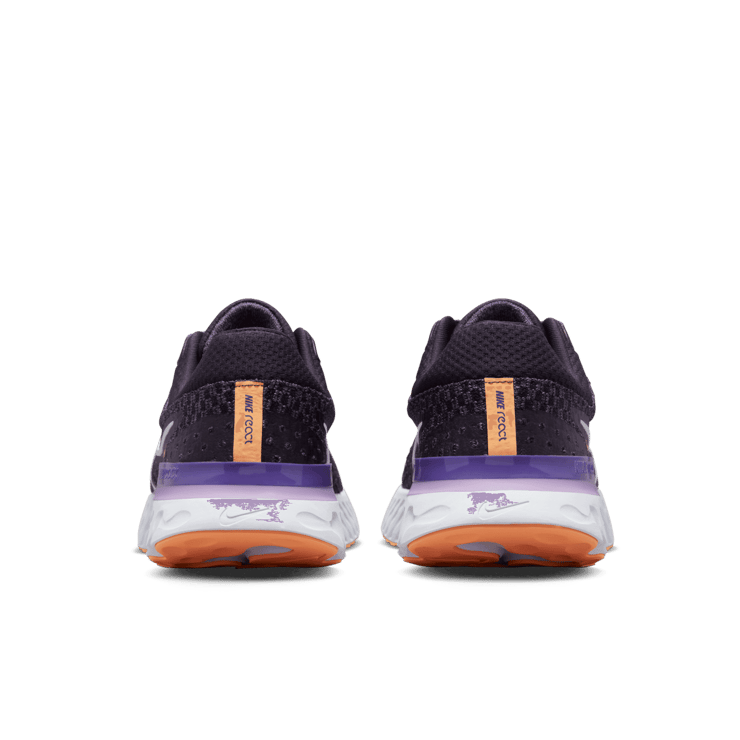 Nike Infinity React 3 Road Running Shoes Angle 3