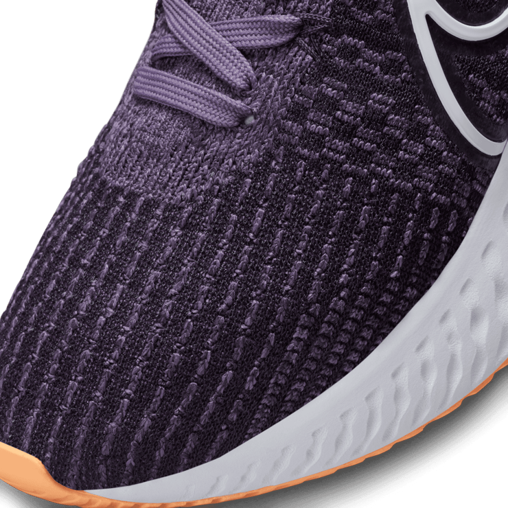 Nike Infinity React 3 Road Running Shoes Angle 4