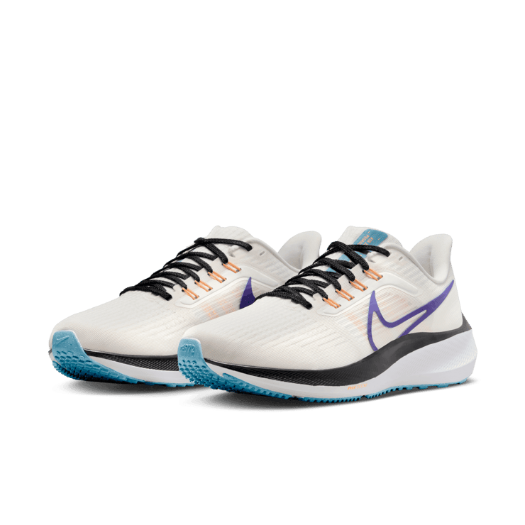 Nike Pegasus 39 Road Running Shoes Angle 2