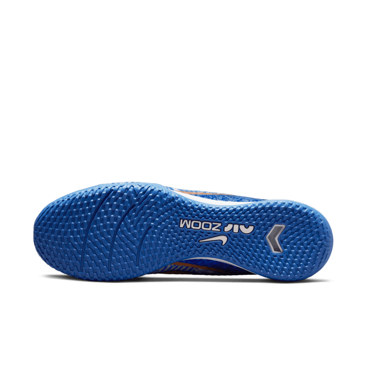 Nike Zoom Mercurial Vapor 15 Academy CR7 IC Indoor/Court Soccer Shoes Angle 0