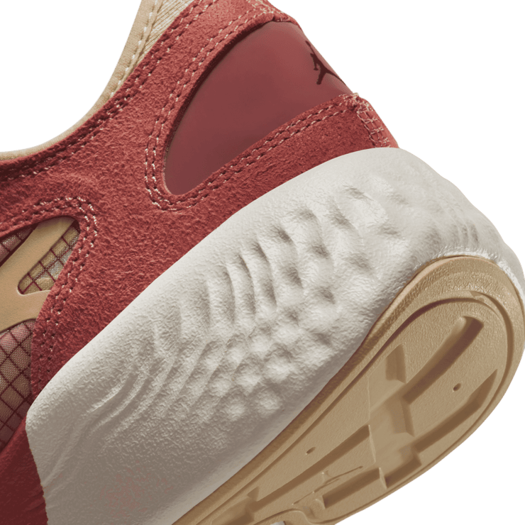 Jordan Delta 3 Low Shoes in Pink Angle 5