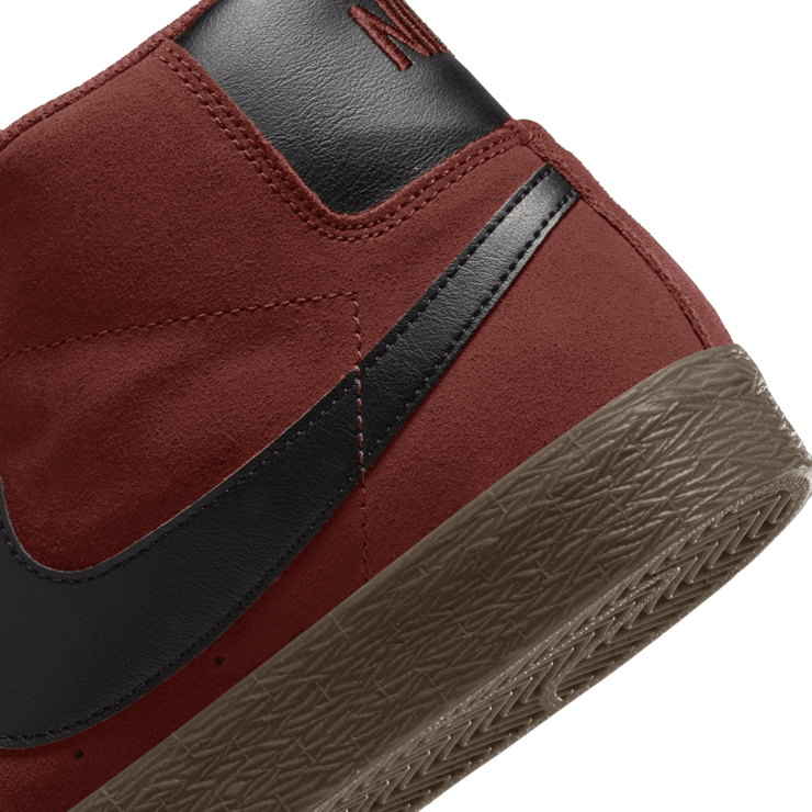 Nike SB Zoom Blazer Mid Skate Shoes Angle 6