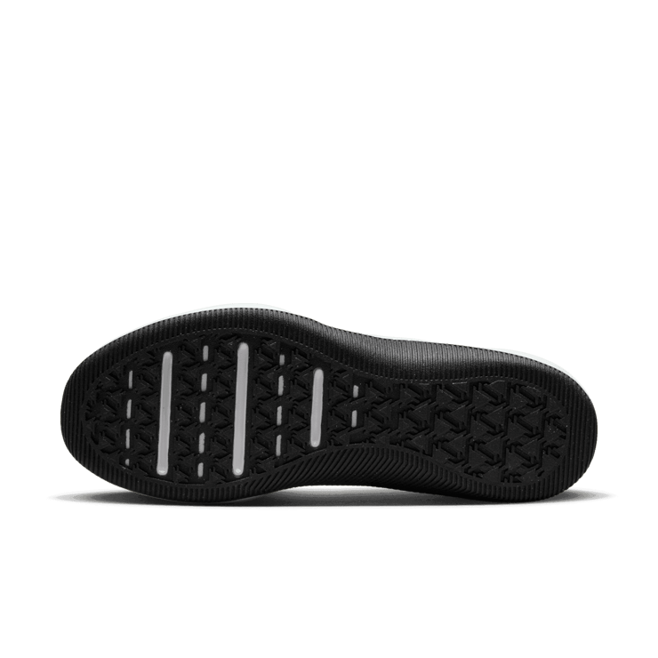 Nike MC Trainer 2 Menâs White Angle 0