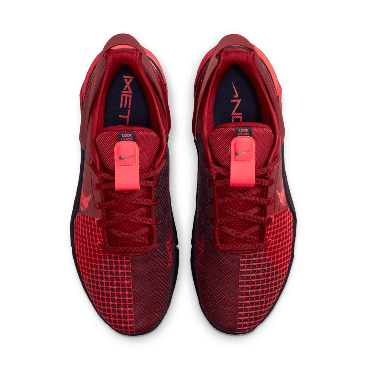 Nike Metcon 8 FlyEase Easy On/Off Red Angle 1