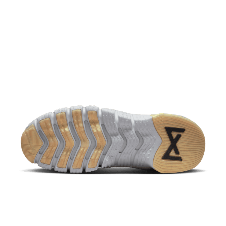 Nike Free Metcon 4 Premium Purple Angle 0