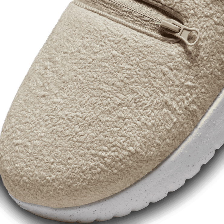 Nike Burrow SE Slippers Angle 5
