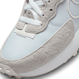 Nike FonTank Topa Waffle Shoes Angle 4