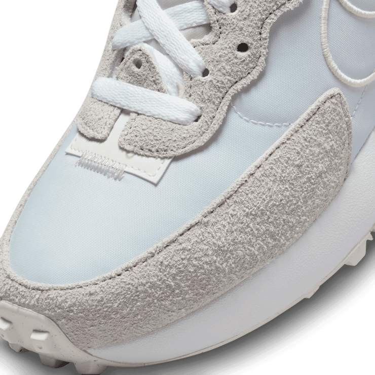 Nike FonTank Topa Waffle Shoes Angle 4