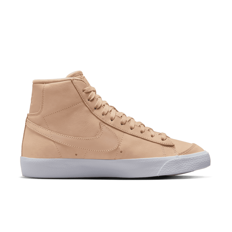 Nike Blazer Mid Premium Shoes Angle 1