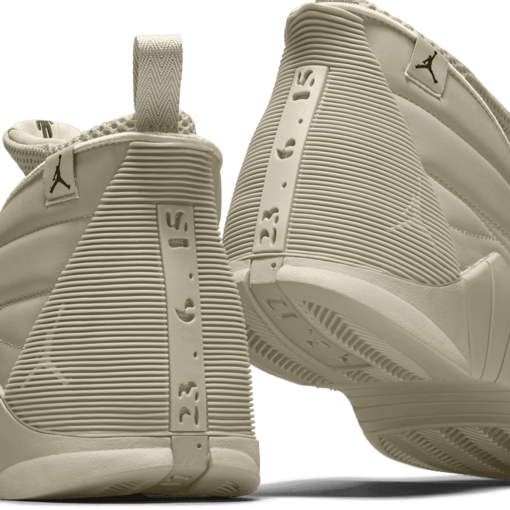 Air Jordan 15 Retro Billie Eilish (W) Angle 8